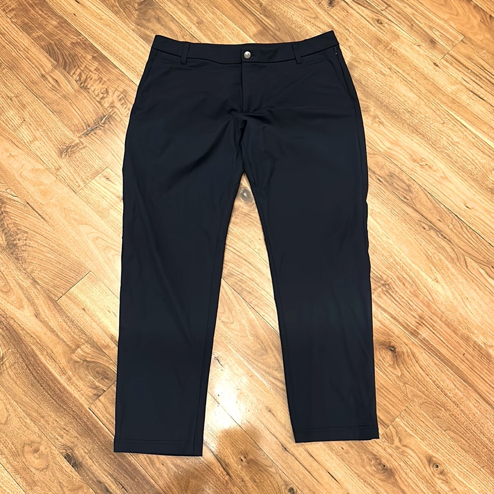 Lululemon 38x32 commission pant classic.